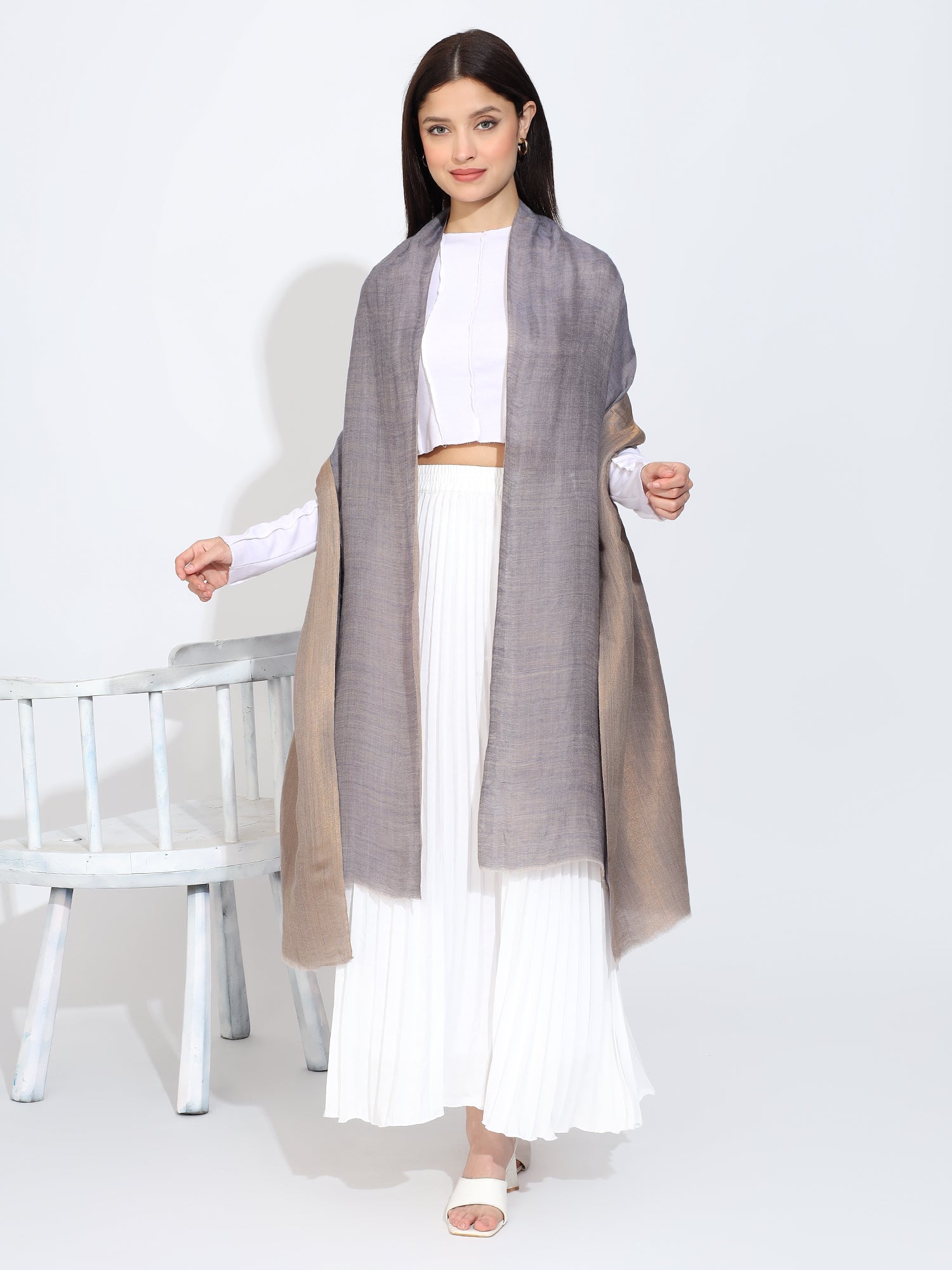 Pashmina Wool Zari Reversible Stole Grey