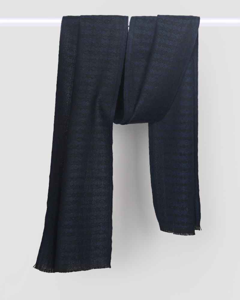 Lambswool Textured Muffler Navy Blue