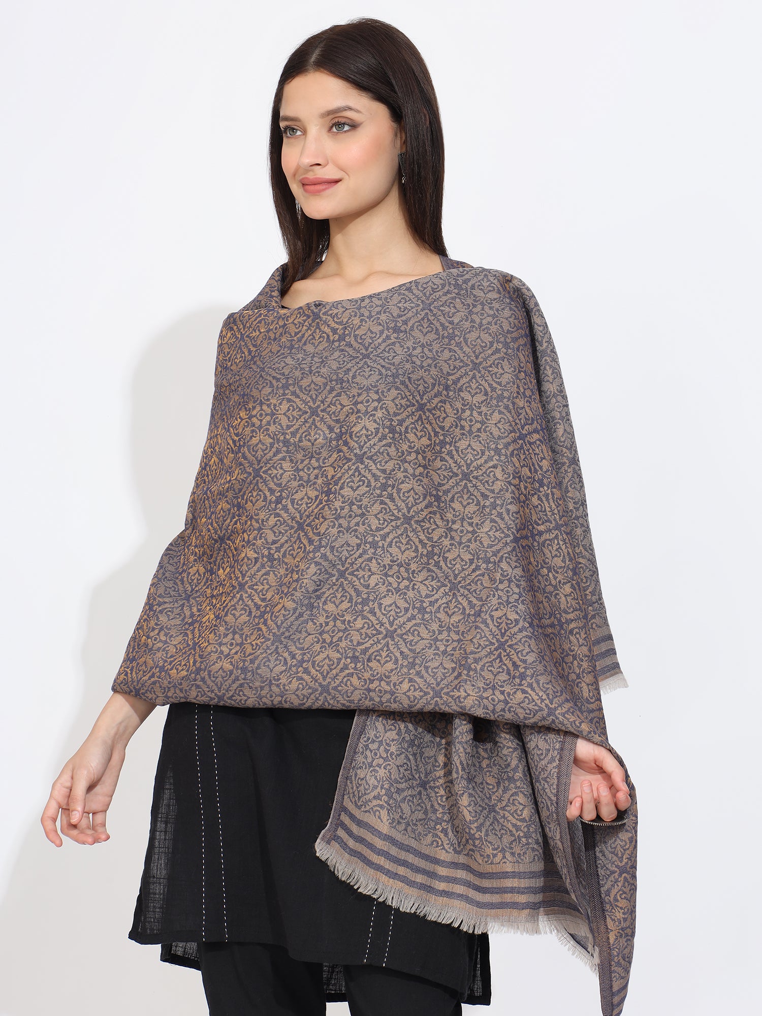 Pashmina Wool Self Zari Stole